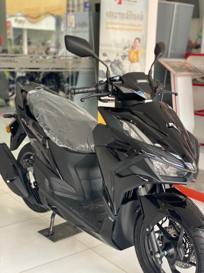 HONDA-CLICK-160-1