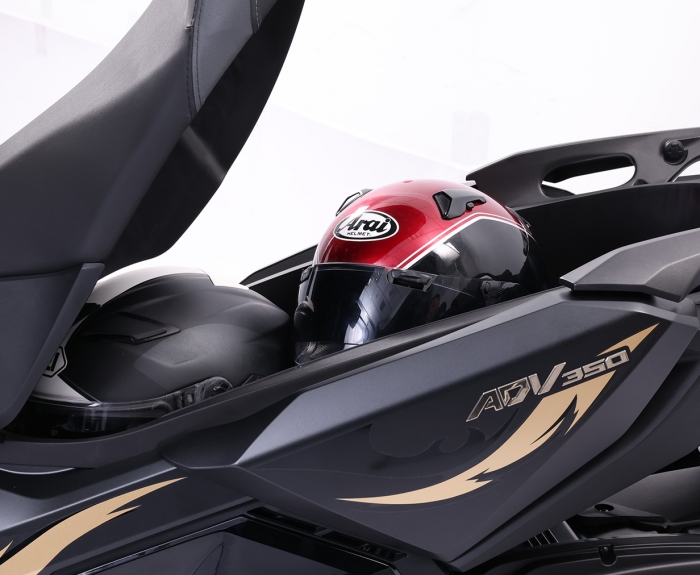 Honda-ADV-350-11
