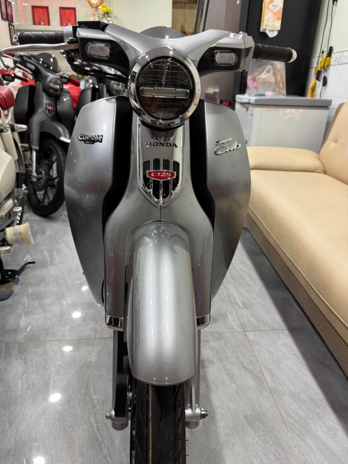 HONDA-SUPER-CUB-C125-11