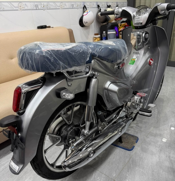 HONDA-SUPER-CUB-C125-4