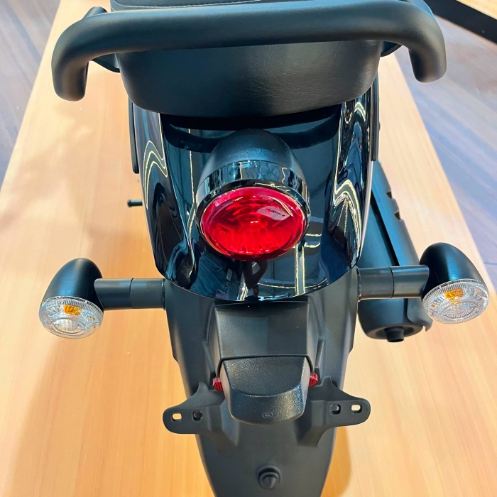 Suzuki-GN160-8