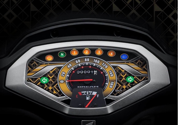 Honda-Dream-2027-5