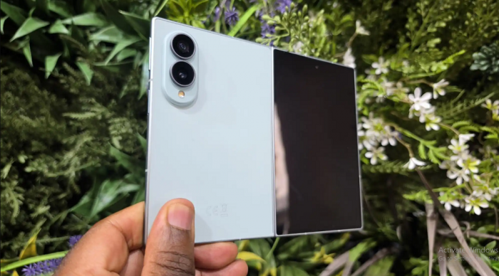 samsung-z-fold-8