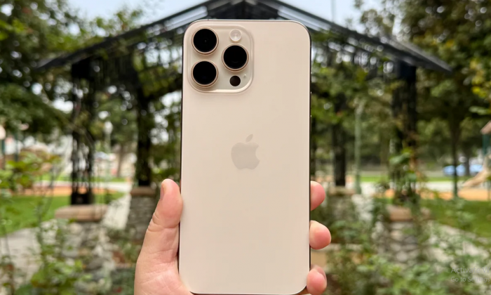 gia-iphone-16-pro-max