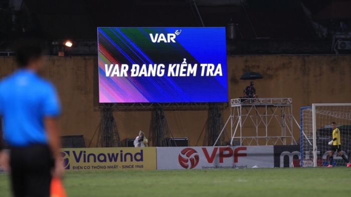 VAR tai v-league