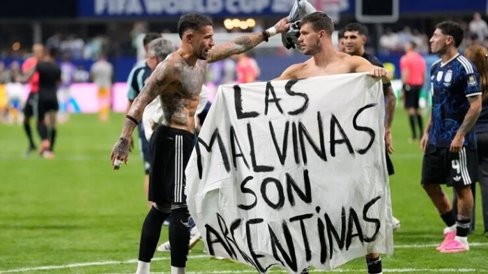argentina an mung gay tranh cai (1)