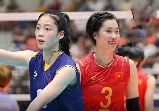 chu cong pham thi quynh huong bong chuyen nu viet nam (1)