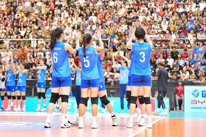 tin bong chuyen hom nay 15-8 (2)
