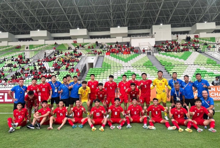 u19 viet nam nhan hiem vụ moi sai giai dong nam a (2)