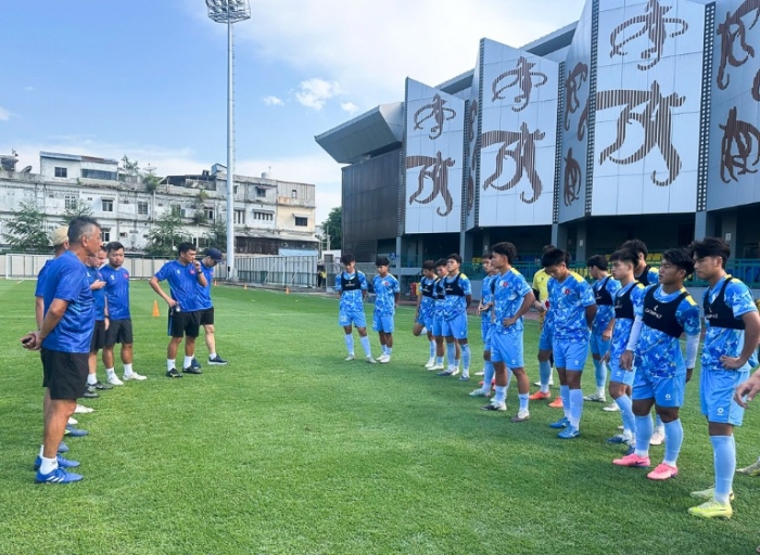 u19 viet nam tap luyen