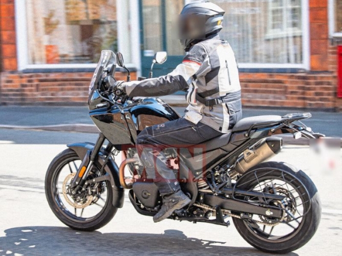 royal_enfield_himalayan_750_spy_photos_4