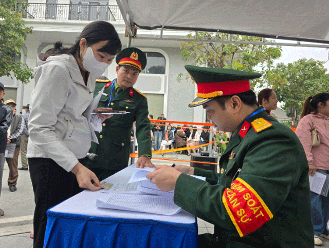 Du-an-nha-o-xa-hoi-gia-gan-21-trieu-dong-m2-tien-hanh-boc-tham-852-ho-so-du-dieu-kien-mua-nha-2