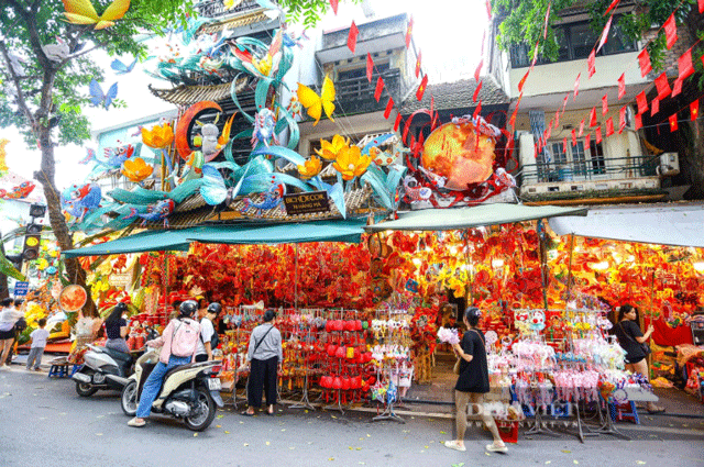 Cap-nhat-gia-nha-o-hang-ma-moi-nhat-gia-ban-1-2-ty-m2-co-can-cho-thue-180-trieu-thang-4