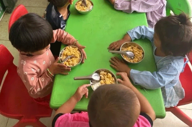 Thuc-hu-du-an-nuoi-em-bot-xen-tien-tu-thien-cua-nha-hao-tam-so-tien-tu-thien-dung-vao-viec-gi-1