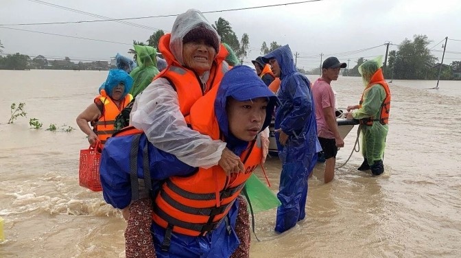 thuc-hu-tin-dak-lak-co-den-hang-tram-nguoi-chet-do-lu-dang-gay-hoang-mang-du-luan-4