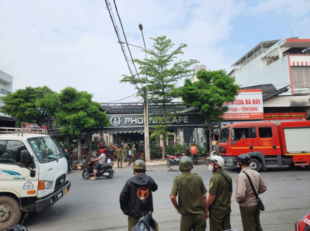 Chay-lon-quan-ca-phe-o-tphcm-thoi-diem-chay-co-nhieu-khach-va-nhan-vien-thiet-hai-nghiem-trong-3