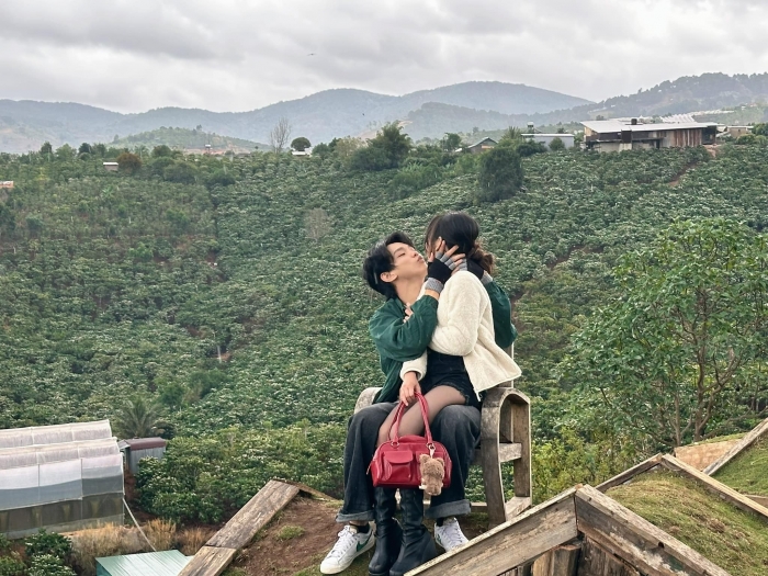 Bui-truong-linh-tung-bi-che-viet-nhac-tam-thuong-den-nhac-si-co-ca-khuc-duoc-cat-vang-tai-dai-le-a80-1