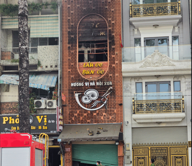 Vu-chay-4-nguoi-tu-vong-o-tphcm-co-nan-nhan-vua-tu-ha-noi-vao-lam-2-ngay-gia-dinh-dau-don-nhan-tin