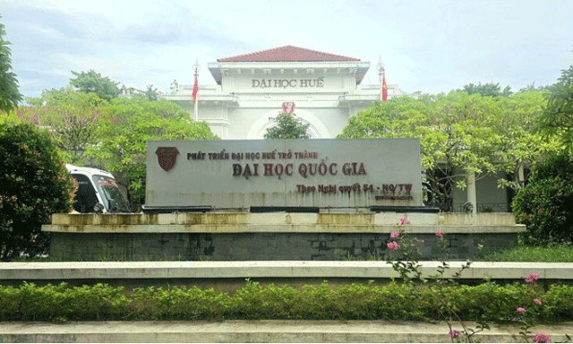 Truong-dai-hoc-hue-3