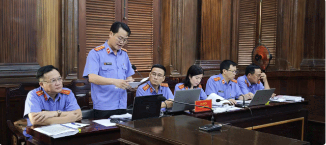 Ong-trum-hoang-sy-thang-1