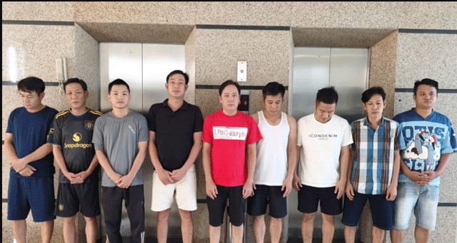 Chu-tich-xa-thanh-hoa-ca-do-bong-da-2