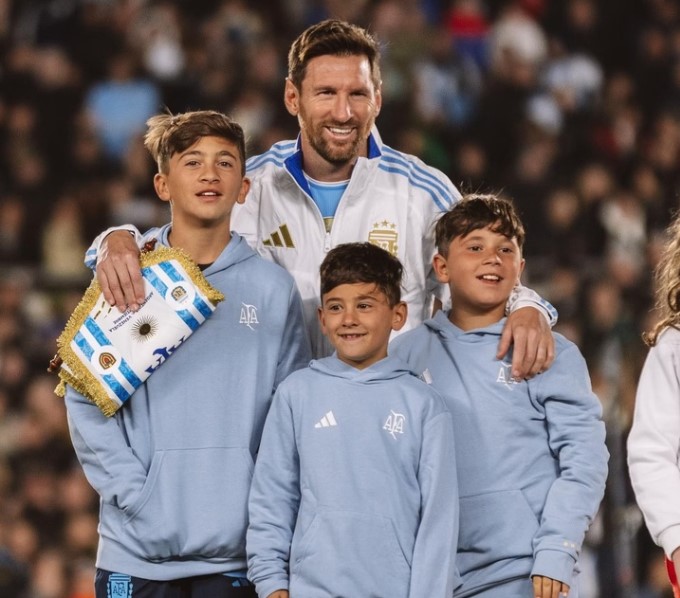 Tam-thu-cua-vo-messi-3