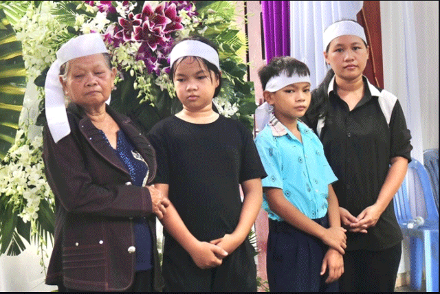 Gia-canh-3-em-nho-1