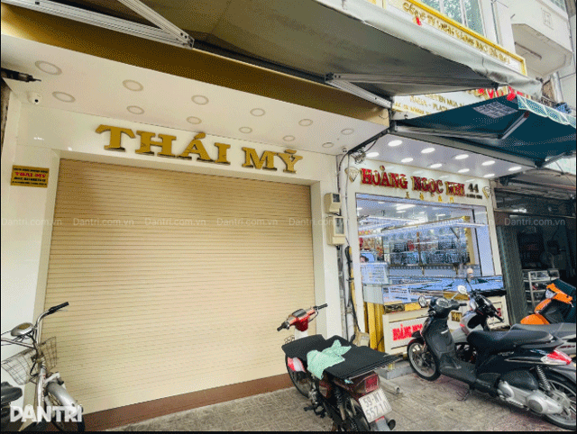 Nhap-lau-28000-vien-kim-cuong-1