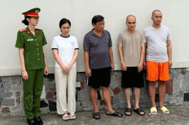 Kim-cuong-lau-sjc-1