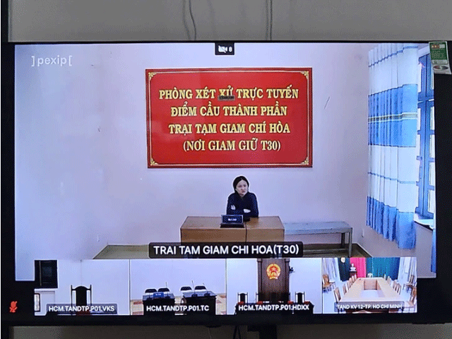 Dung-dao-sat-hai-ban-trai-kem-11-tuoi-1