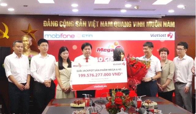 Trung-vietlott-gan-200-ty-2