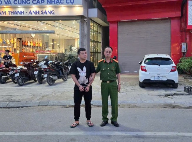 nam-tai-xe-taxi-danh-dap-1