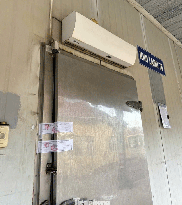 Tinh-hinh-tham-hai-cua-nha-may-do-hop-ha-long-sau-vu-kho-lanh-co-132-tan-thit-lon-benh-5