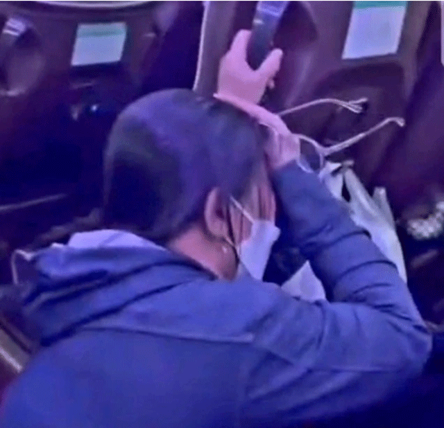 Vu-xe-tai-va-xe-khach-cho-25-nguoi-ruot-duoi-nhau-tren-cao-toc-cai-ket-dang-cho-tai-xe-xe-tai-4