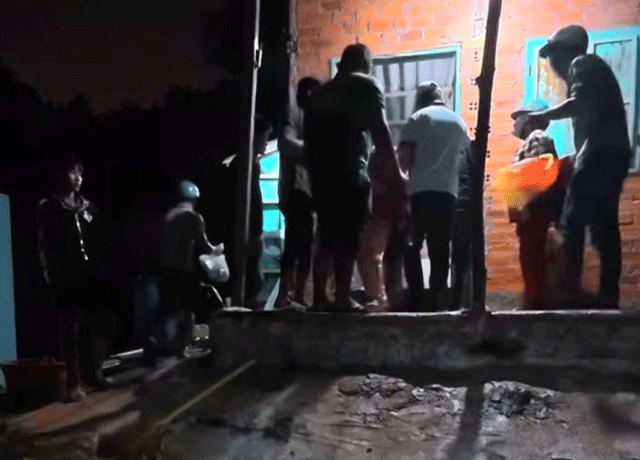 Xot-xa-ve-hoan-canh-nguoi-dan-ong-nghe-tieng-au-da-truoc-nha-chay-ra-can-ngan-lien-bi-dam-tu-vong-1