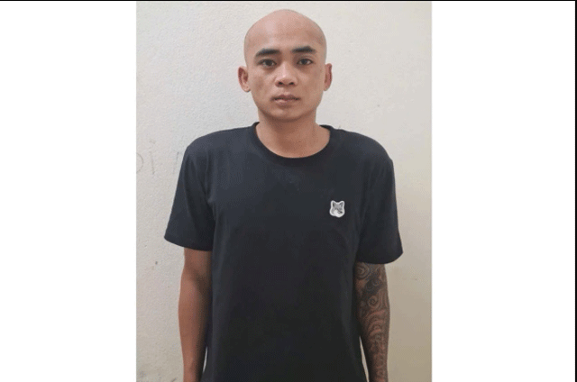 Bat-giu-chu-quan-dien-thoai-rut-so-tien-lon-trong-tai-khoan-cua-khach-de-tieu-sau-8-thang-bi-truy-na-3