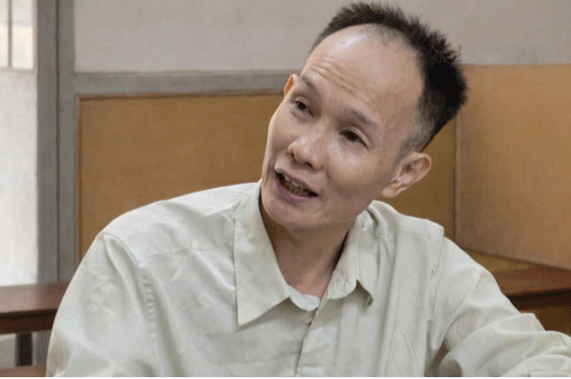 Nguoi-dan-ong-lam-ngan-hang-lua-dong-nghiep-20-ty-chi-voi-mot-cau-hua-hen-he-lo-thu-doan-tinh-vi-3