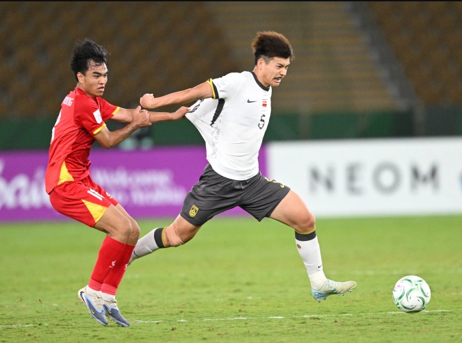 Cau-thuu-u23-trung-quoc-chot-cau-xanh-ron-ve-nguyen-nhan-thuc-su-khien-u23-viet-nam-bai-tran-3