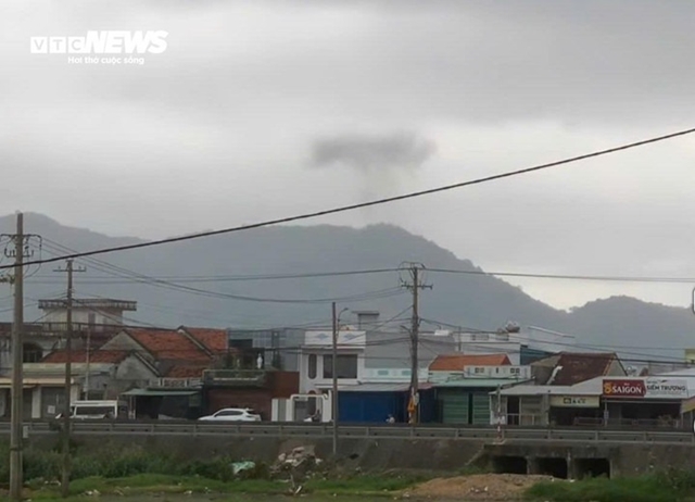 Vu-may-bay-quan-su-roi-o-dak-lak-khen-thuong-chau-be-lop-11-kip-thoi-cuu-phi-cong-bi-thuong-5