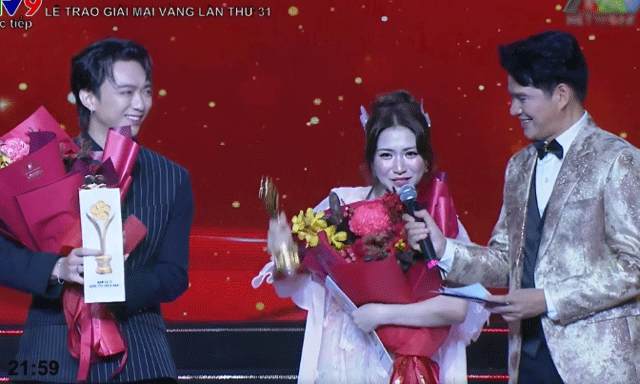 Ly-do-hoa-minzy-bi-che-trach-gay-gat-sau-man-len-nhan-giai-tai-le-trao-giai-mai-vang-cung-soobin-4