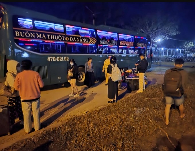 danh-tinh-tai-xe-xe-khach-than-nhien-lai-xe-cho-22-nguoi-sau-khi-uong-ruou-vua-bi-xu-phat-cuc-cang-3