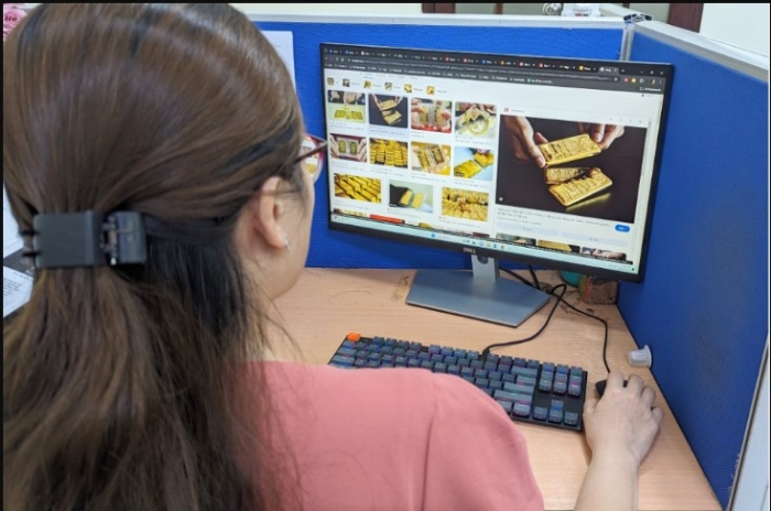 Nguoi-phu-nu-bi-lua-82-ty-khi-mua-vang-3