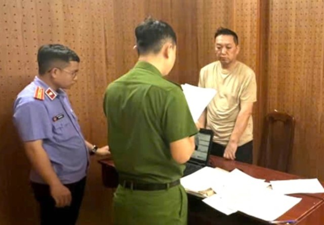 Nguoi-nuoc-ngoai-trom-cap-1