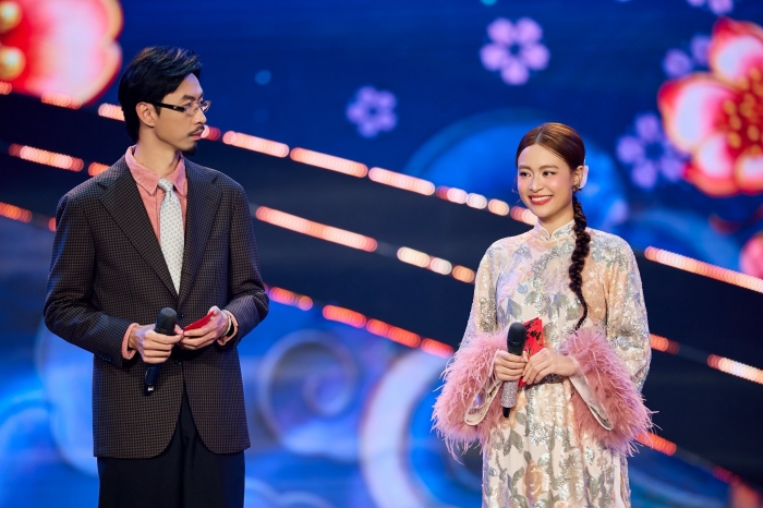 hoang-thuy-linh-den-vau-8