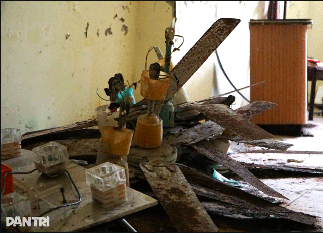 Trung-tam-hoi-nghi-160-ty-lien-tiep-bi-dot-nhap-pha-hoai-va-an-trom-8