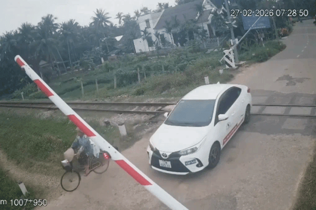 Tai-xe-oto-tap-lai-1