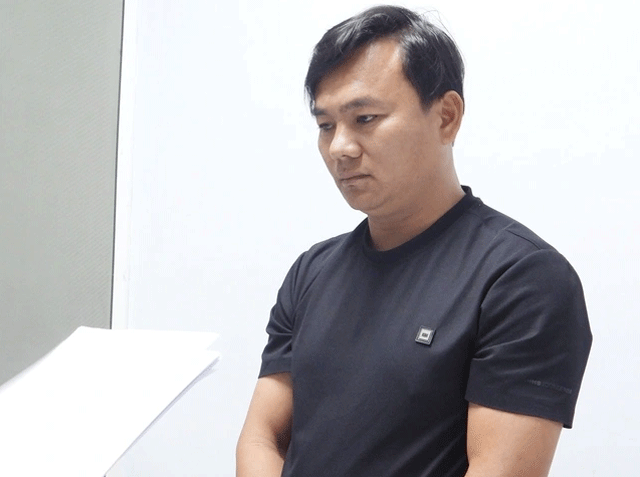 Thue-nhan-vien-rot-bia-roi-lat-keo-3