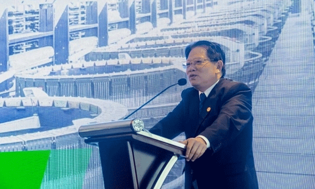 Cha-con-chu-tich-duc-giang-6