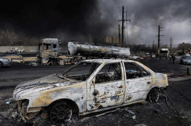 Iran-mo-lai-eo-bien-hormuz-3