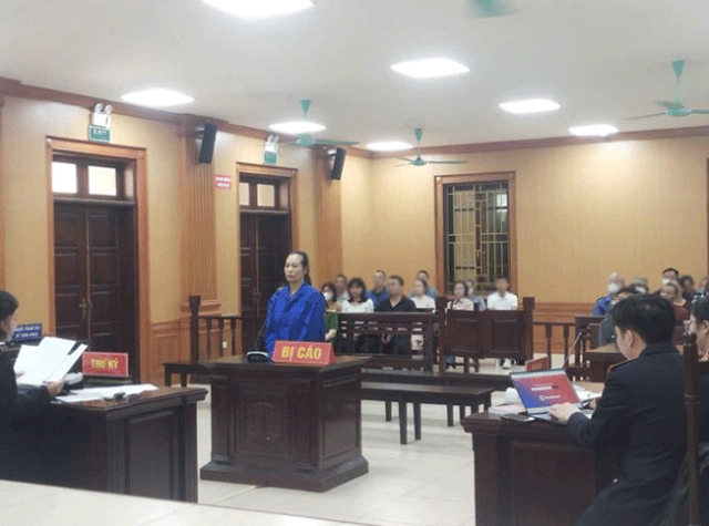 Nguoi-phu-nu-phong-hoa-2